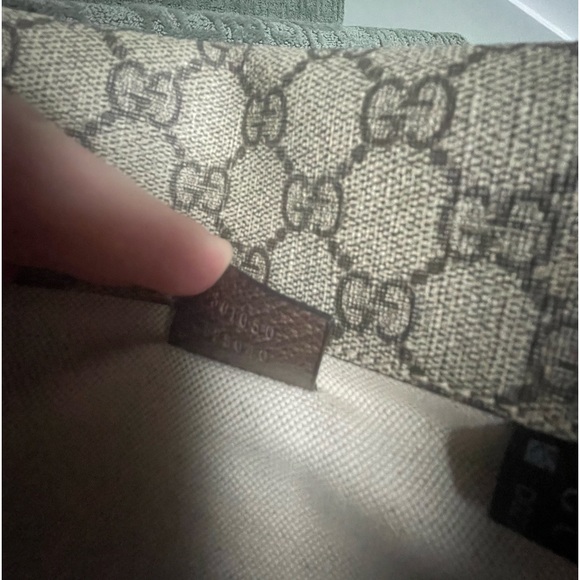 Gucci GG Supreme Neo Vintage Small Messenger Bag - Picture 10 of 13